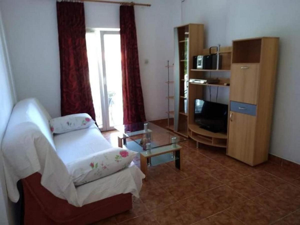 Ražanac Apartments Miocic מראה חיצוני תמונה